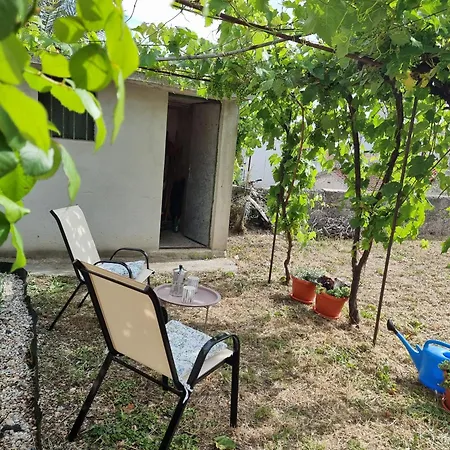 Daire Enjoy Split, New In The Center With A Private Garden Split