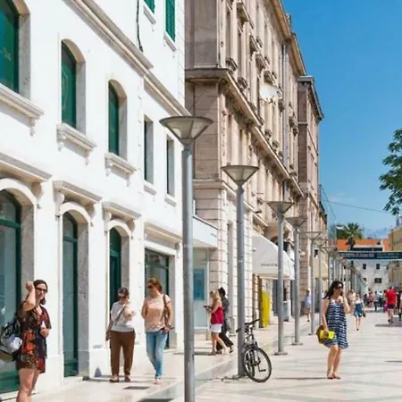 Enjoy Split, New In The Center With A Private Garden *