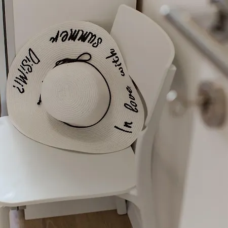 Enjoy Split, New In The Center With A Private Garden Appartement