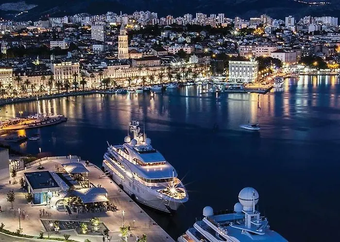 Apartamento Enjoy Split, New In The Center With A Private Garden Split