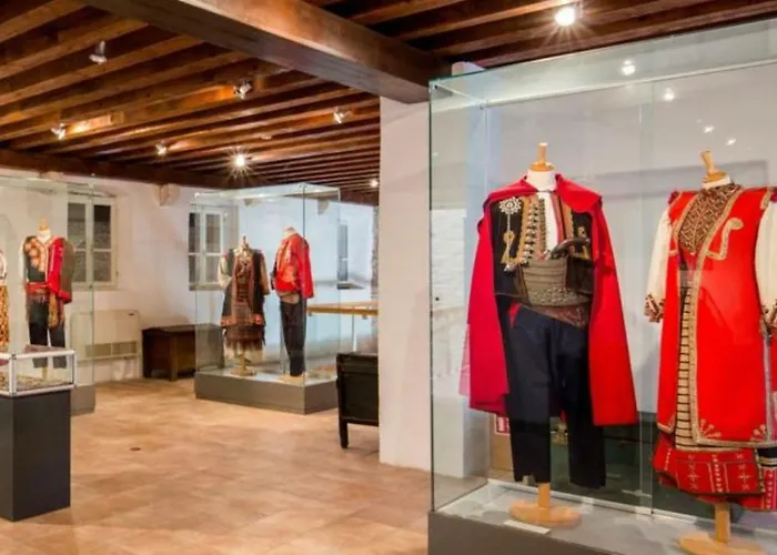 Apartamento Enjoy Split, New In The Center With A Private Garden Split